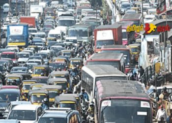 வார இறுதி விடுமுறைக்கு பிறகு திரும்பிய மக்களால் சென்னை ஜிஎஸ்டி சாலையில் கடும் நெரிசல்!