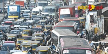 வார இறுதி விடுமுறைக்கு பிறகு திரும்பிய மக்களால் சென்னை ஜிஎஸ்டி சாலையில் கடும் நெரிசல்!