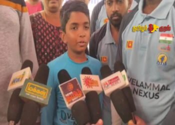 மாற்றுத்திறனைக் கடந்து கடலில் 30 கி.மீ நீந்தி பெரும் சாதனை படைத்த 12 வயது சிறுவன்!